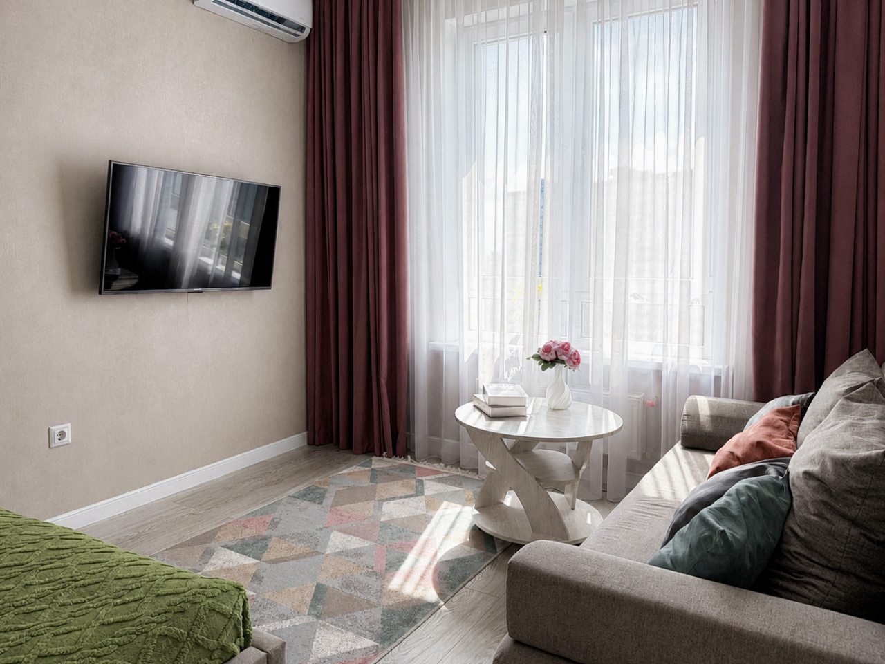 Квартира (Фонтаны 1), Апартаменты Your Place на Воронежской 47Д