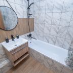 Апартаменты (Четырехместные - 11 этаж), Апартаменты BeGuest на улице Отрадная 1