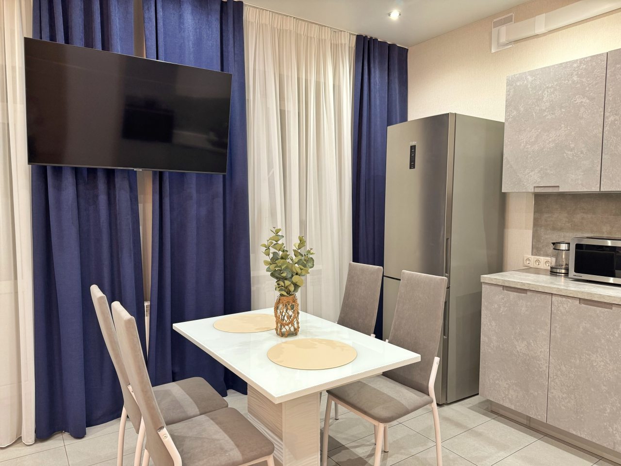 Четырехместный, Апартаменты Apart-Comfort на Флотском Спуске 1/2