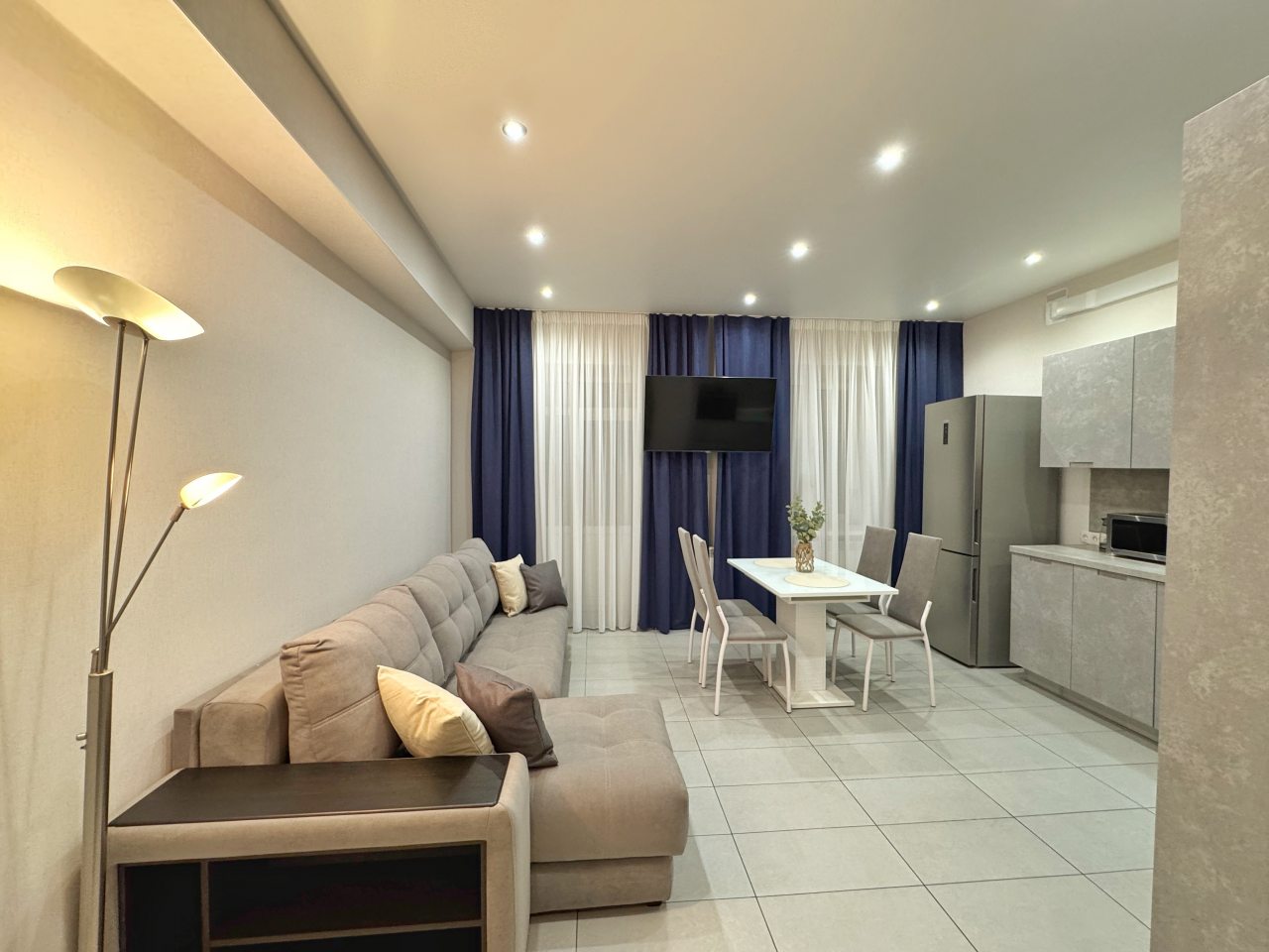 Четырехместный, Апартаменты Apart-Comfort на Флотском Спуске 1/2