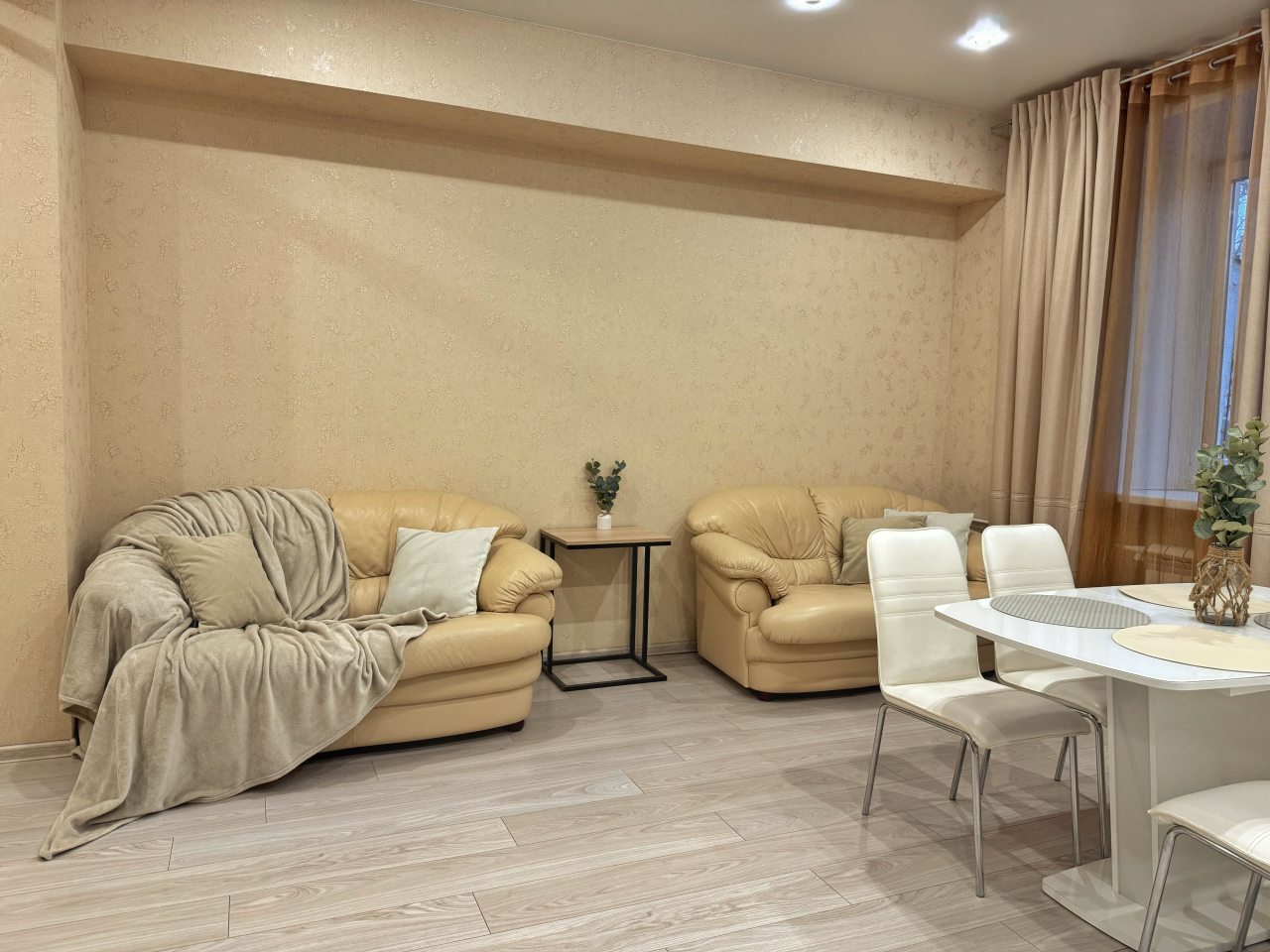 Четырехместный, Апартаменты Apart-Comfort на Флотском Спуске 1/2