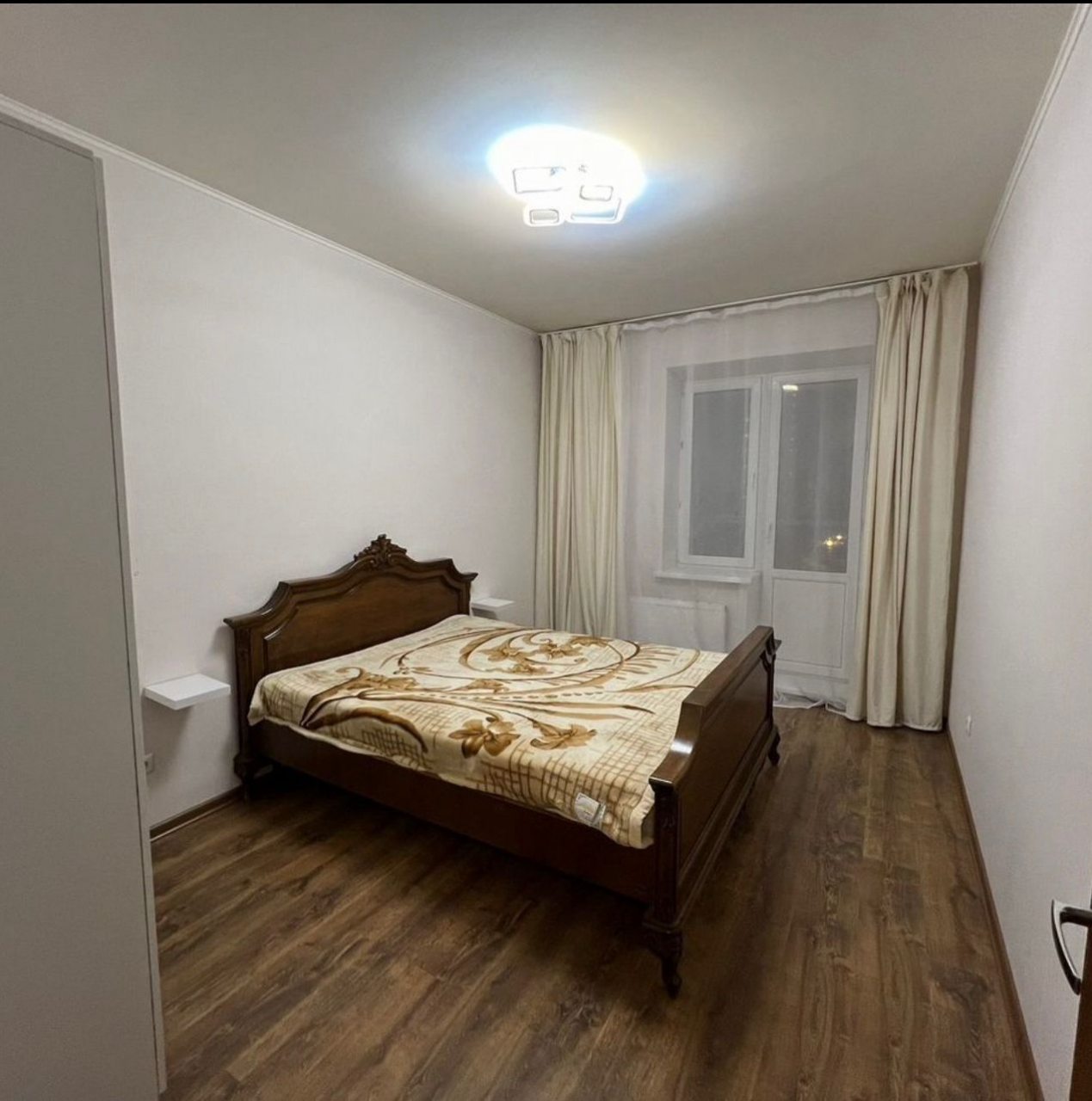 Апартаменты (Просторная квартира), Апартаменты ApartsLounge