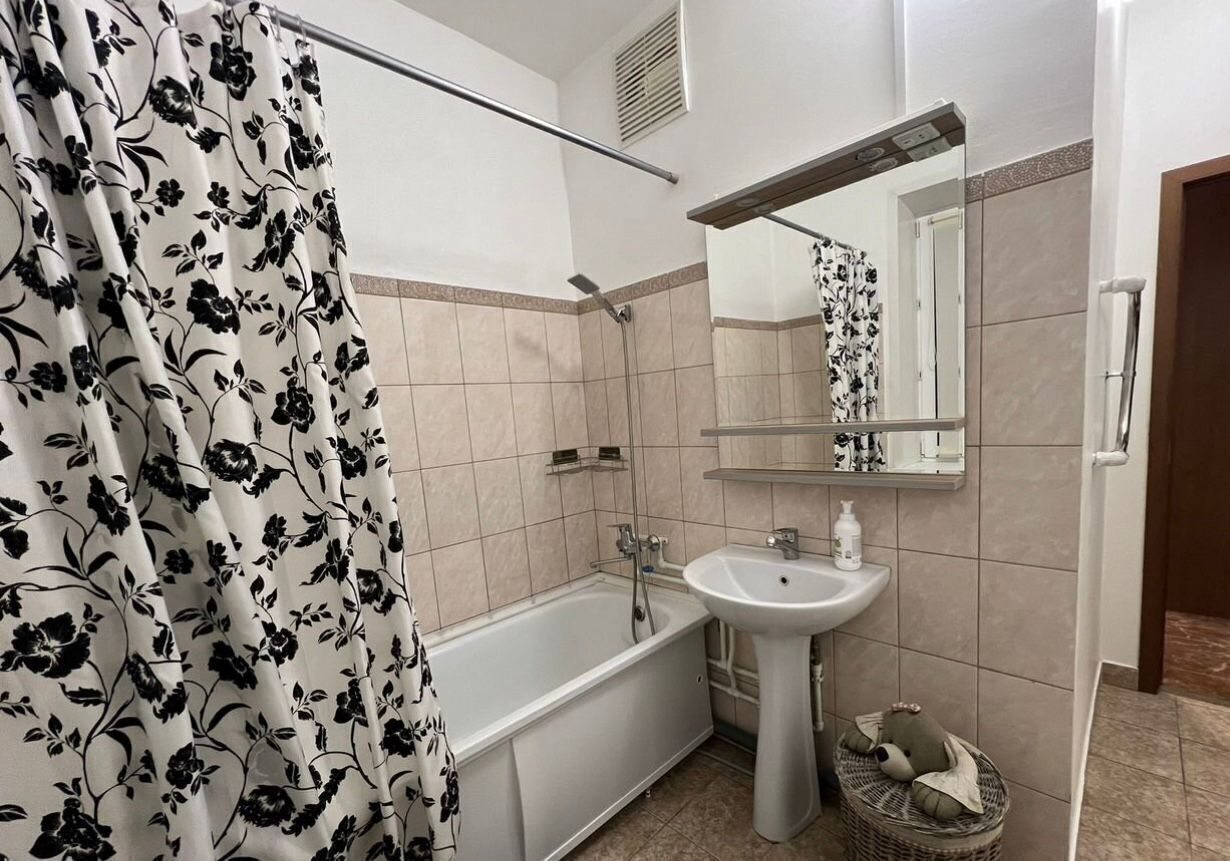 Апартаменты (Просторная квартира), Апартаменты ApartsLounge