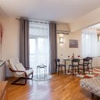 Просторная гостиная