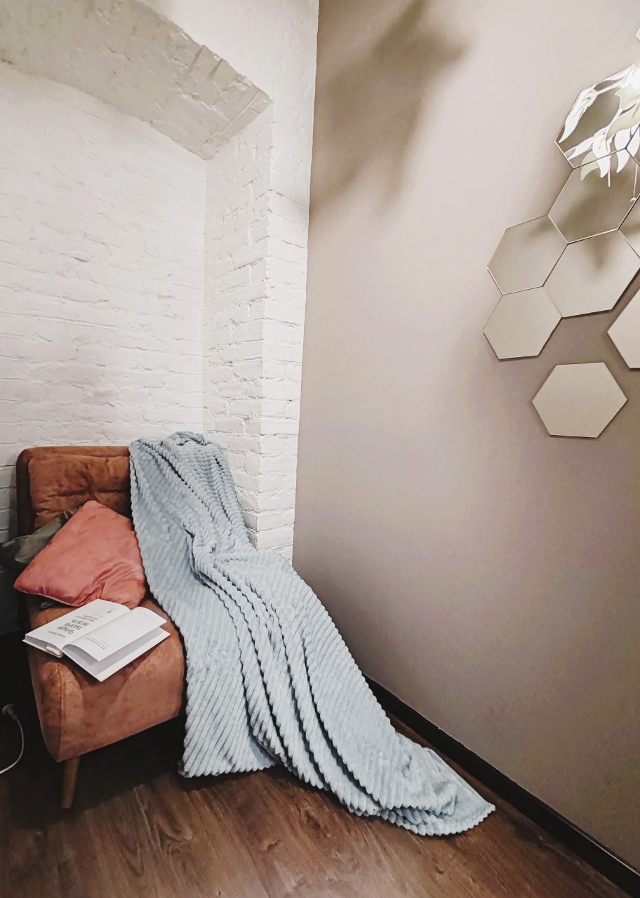 Студио (Стильная студия в центре Питера), Апартаменты Стильная студия на Достоевского