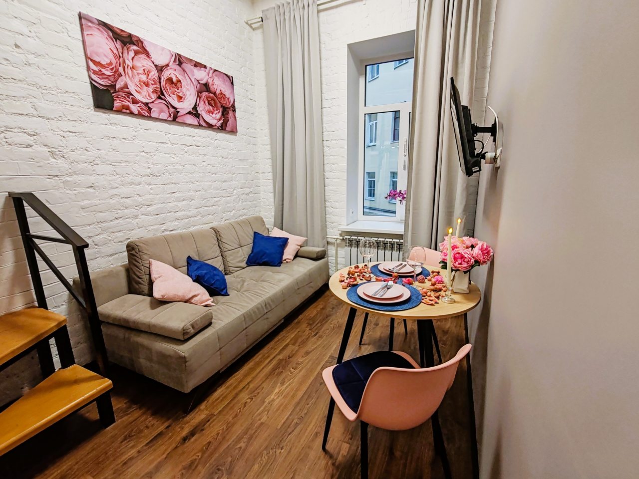 Жильё полностью ваше, Апартаменты Стильная студия на Достоевского