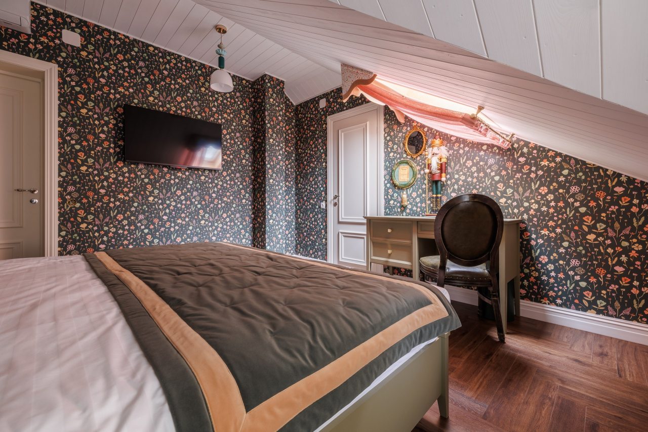 Двухместный (Стандарт мансардный dbl  «Щелкунчик»), Отель Симфония