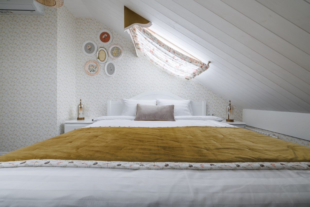 Двухместный (Стандарт мансардный  dbl   «Вальс цветов»), Отель Симфония