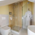 Номер Вальс цветов в Бутик-отеле «Симфония» на Чайковского