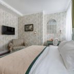 Пиковая дама 
Бутик-отель «Симфония»