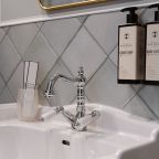 Пиковая дама 
Бутик-отель «Симфония»