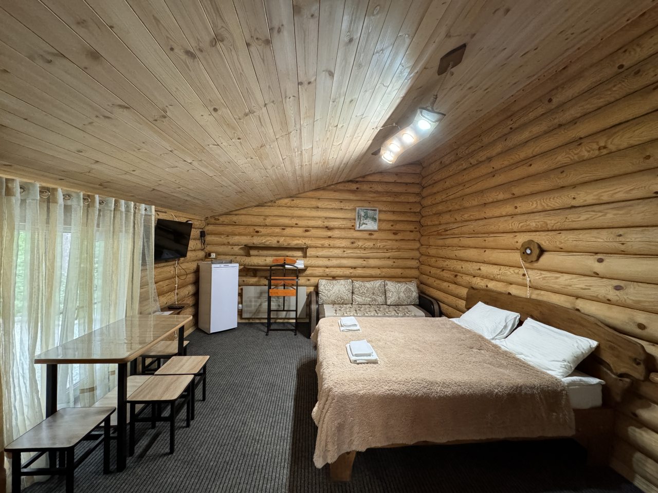 Студио (Шале-студия (с раскладным диваном)), База отдыха НАИР Архыз