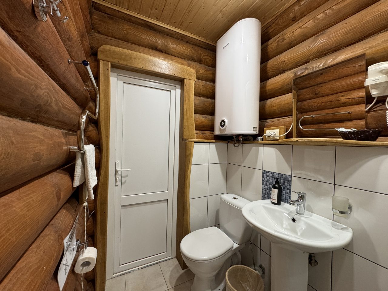 Студио (Шале-студия (с раскладным диваном)), База отдыха НАИР Архыз