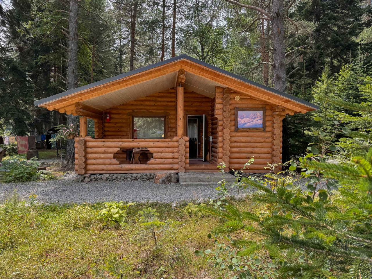 Шале (С одной спальней и кухней-гостиной), База отдыха НАИР Архыз