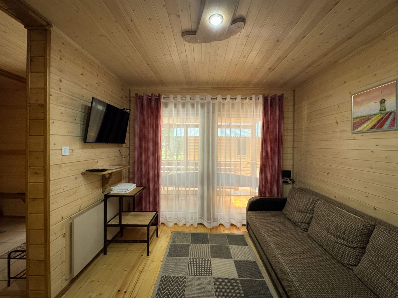 Шале (С двумя изолированными спальнями), База отдыха НАИР Архыз