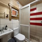 Шале (С тремя изолированными спальнями (10ти местный)), База отдыха НАИР Архыз