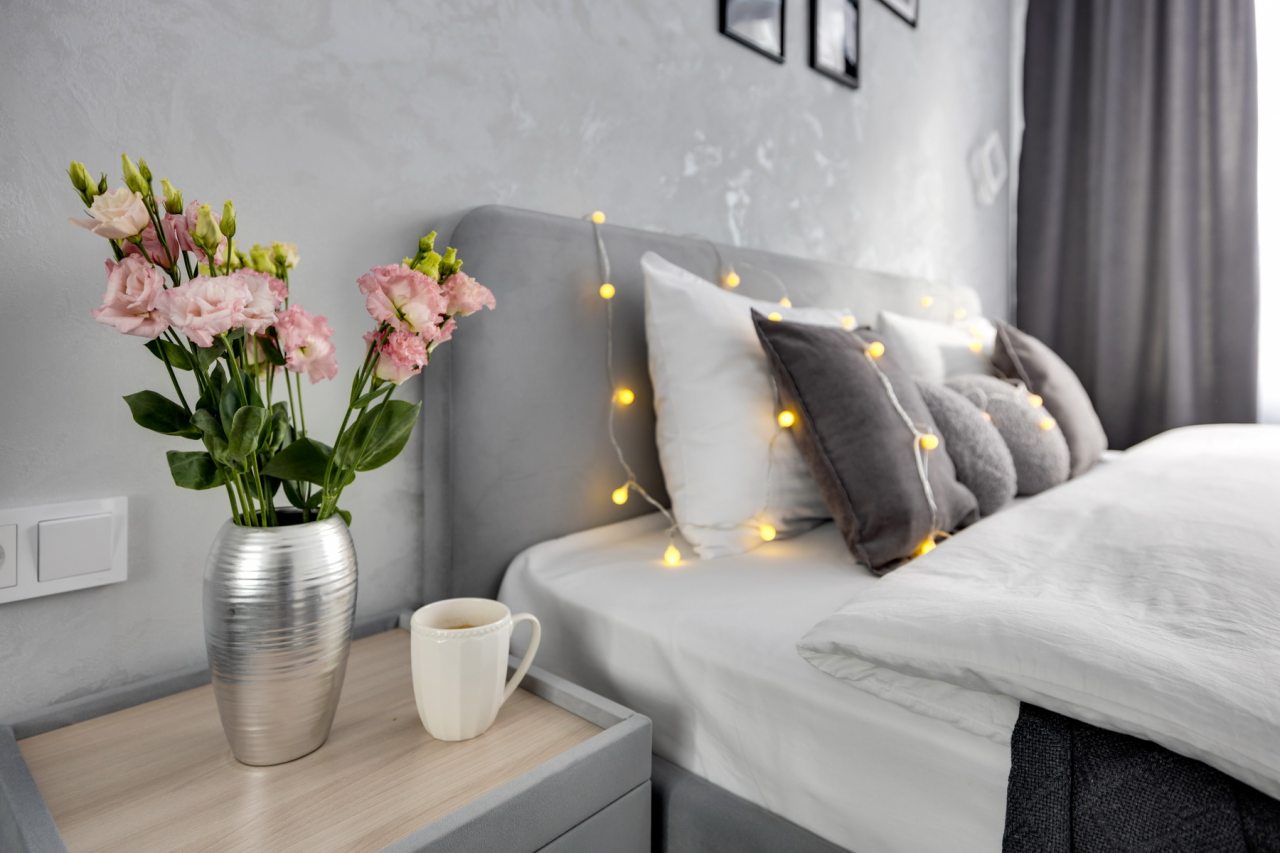 Квартира (Нуар), Апартаменты Home24 на улице Лобановский лес 11