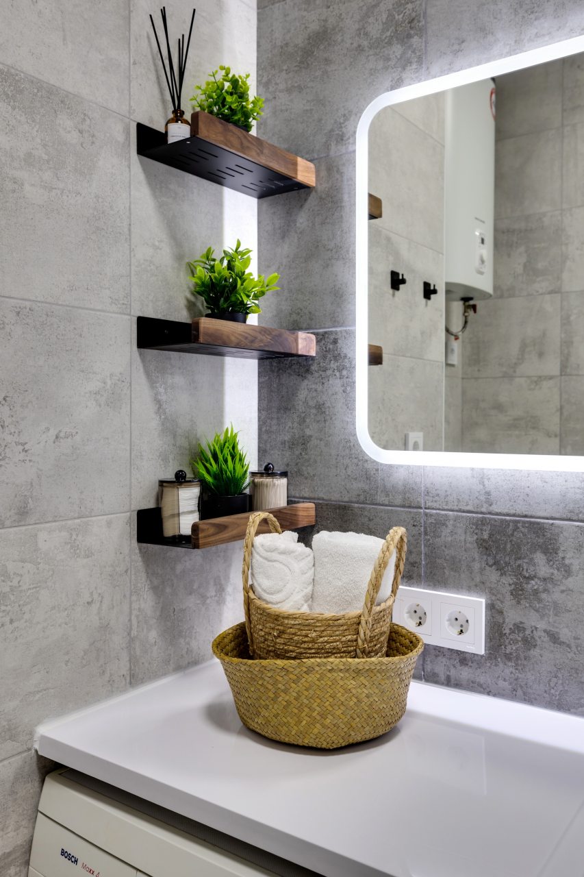 Квартира (Нуар), Апартаменты Home24 на улице Лобановский лес 11