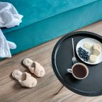 Ранний заезд, Апартаменты Home24 на улице Василия Ощепкова 1