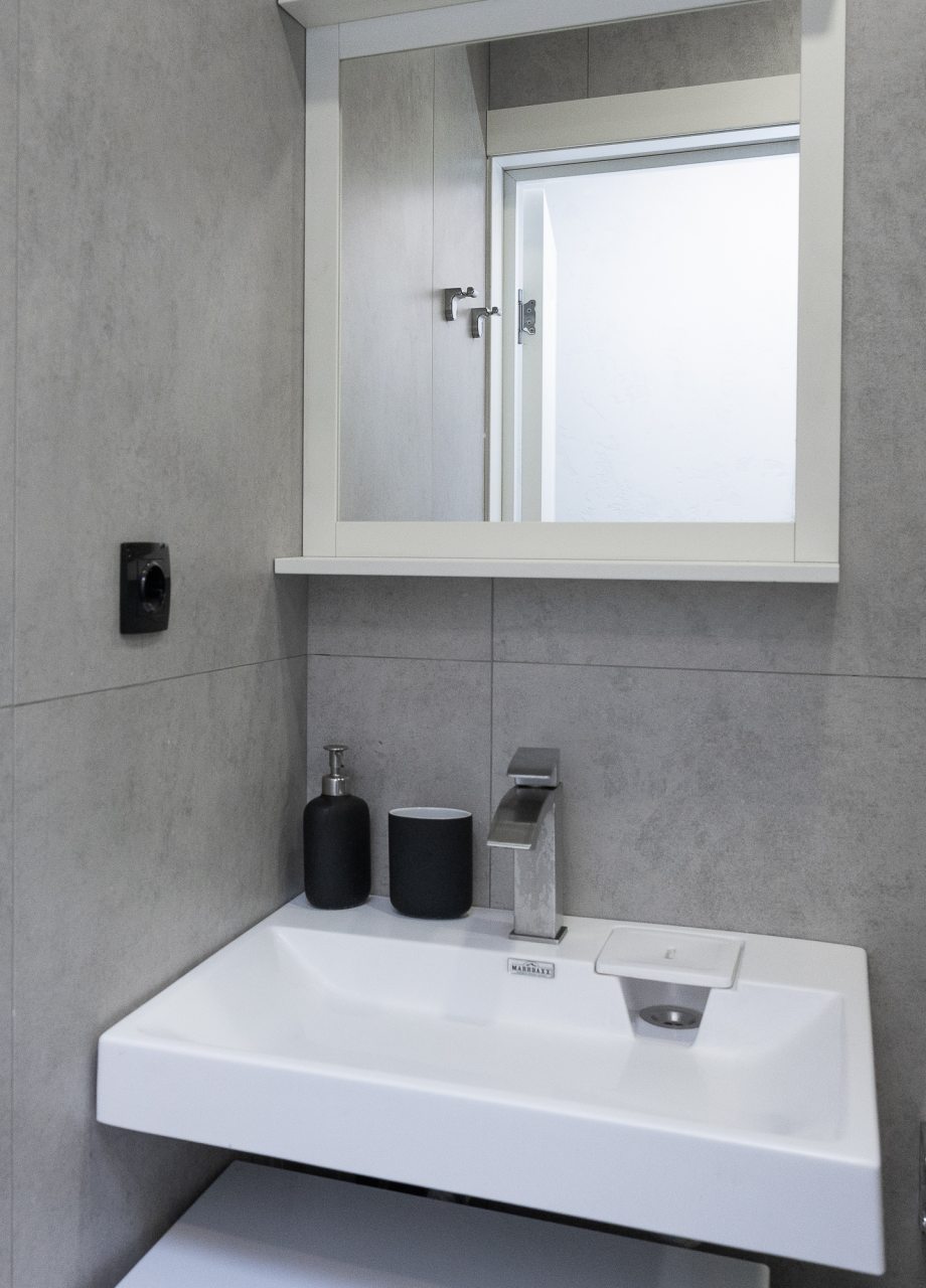 Квартира (Дзен), Апартаменты Home24 на улице Южнобутовская 76