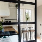 Поздний отъезд, Апартаменты Home24 на улице Южнобутовская 76