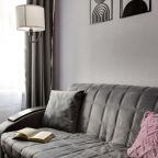 Поздний отъезд, Апартаменты Home24 на улице Эдальго 5