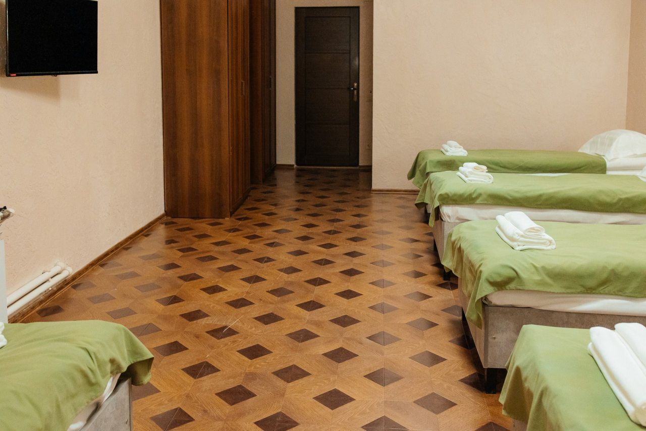 Шестиместный (ХОСТЕЛ), Гостевой дом Полярис