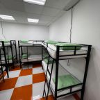Двенадцатиместный (Кровать в общем 12-ти местном номере), Хостел ПодУшко