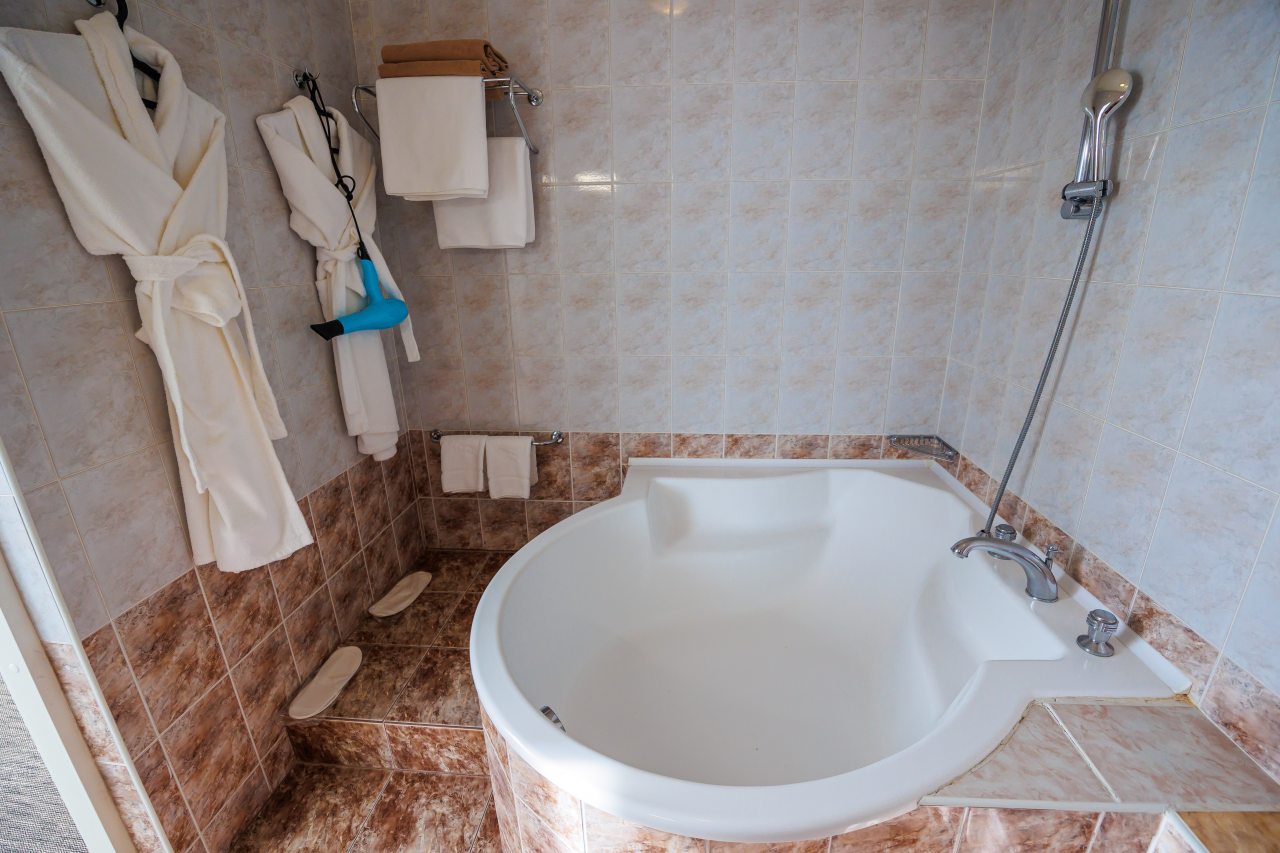 Трёхместный и более (Джуниор Сюит**), Гостиница Уральский двор