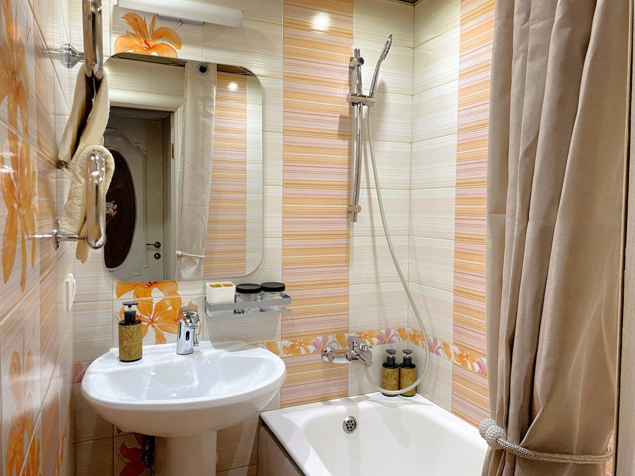 Апартаменты (Виктория), Апартаменты Your Place на Дмитровском шоссе 105к2