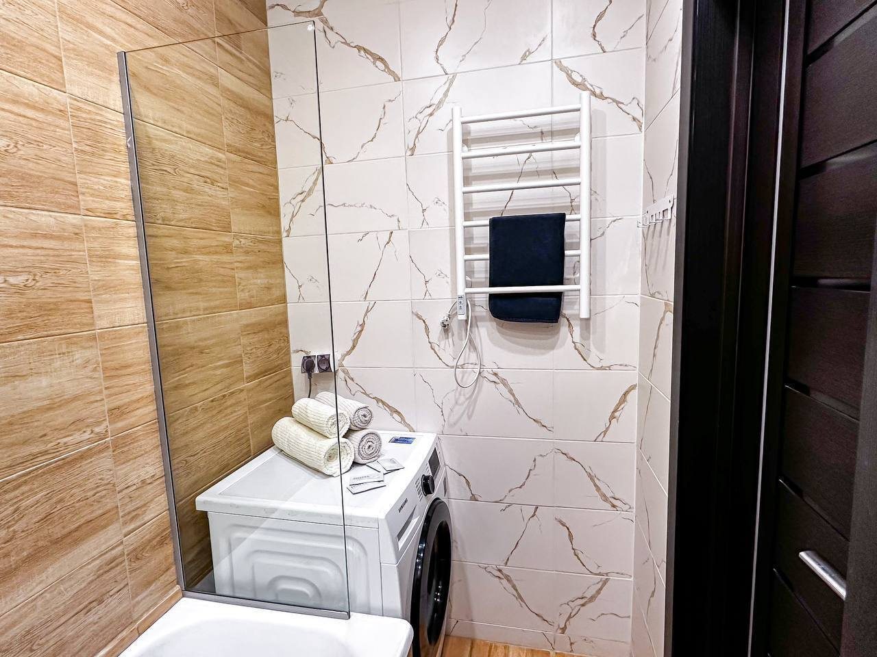 Апартаменты (Двухкомнатные на проспекте Ленина 21), Апартаменты Как дома