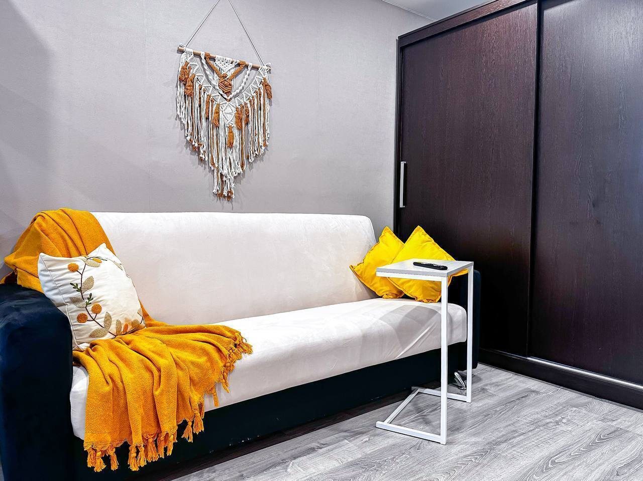 Апартаменты (С бесконтактным заселением на ул.Бредова), Апартаменты Как дома