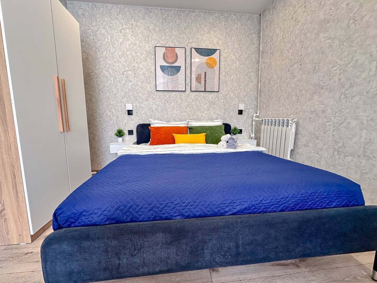 Апартаменты (С двуспальной кроватью и круглосуточным заселением), Апартаменты Как дома