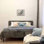 Апартаменты (Светлая студия в ЖК Видный город), Апартаменты Happy People на бульвара Мстислава Ростроповича 3к2