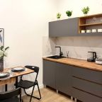 Апартаменты (Светлая студия в ЖК Видный город), Апартаменты Happy People на бульвара Мстислава Ростроповича 3к2