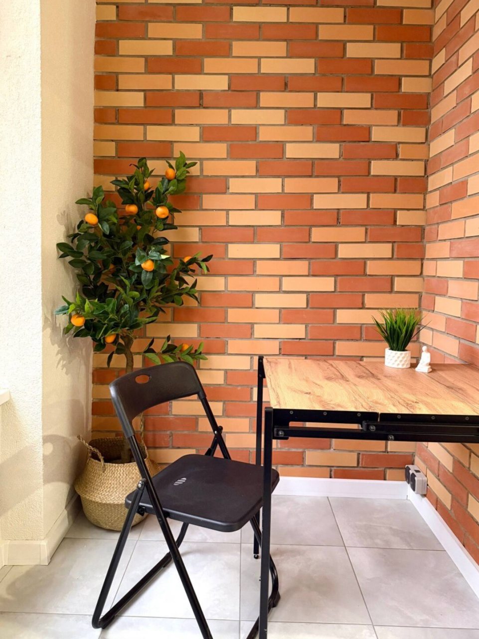 Апартаменты (Светлая студия в ЖК Видный город), Апартаменты Happy People на бульвара Мстислава Ростроповича 3к2