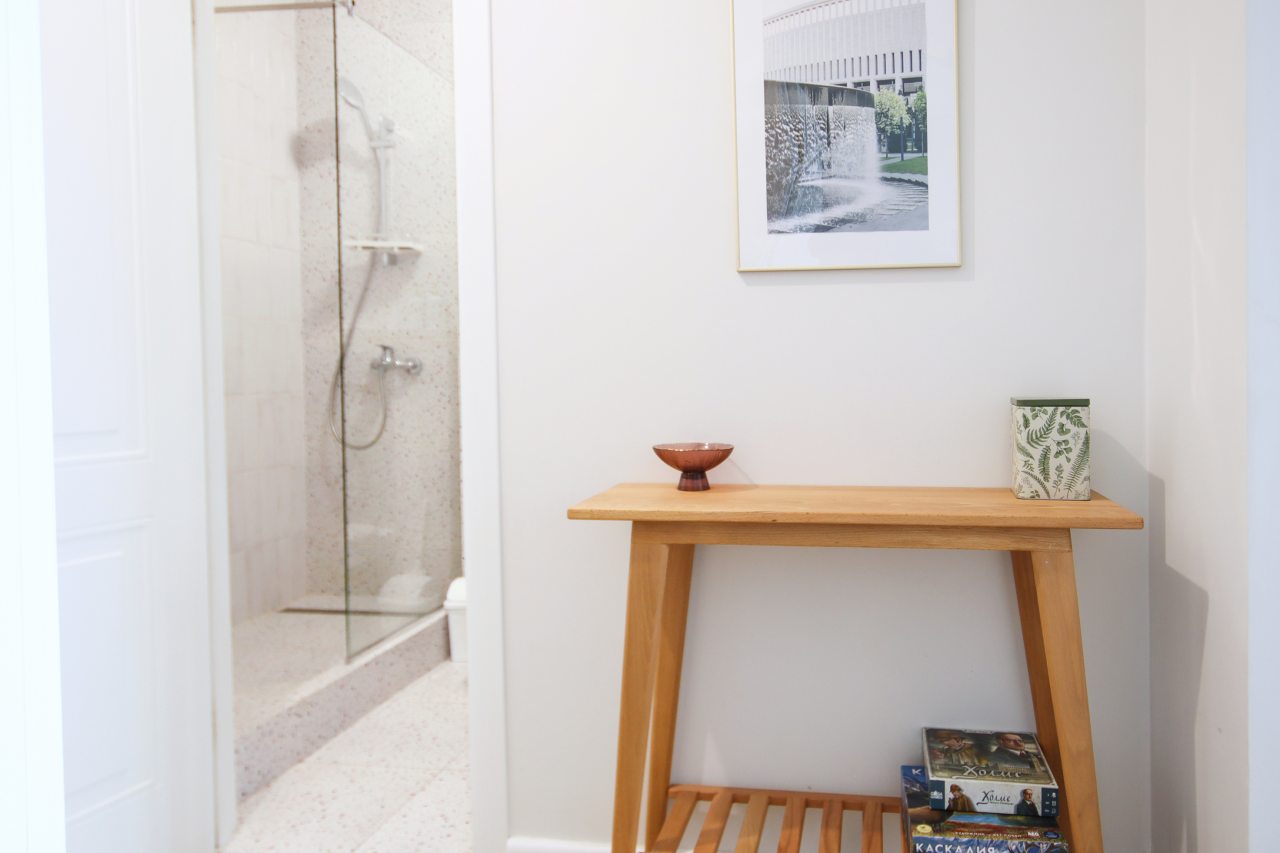 Трёхместный и более (Фиолетовая), Апартаменты У парка