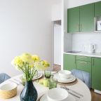 Трёхместный и более (Лайт), Апартаменты У парка