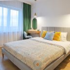 Трёхместный и более (Лайт), Апартаменты У парка