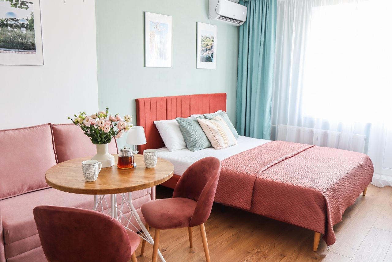 Трёхместный и более (Студия), Апартаменты У парка