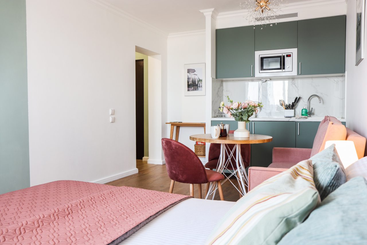 Трёхместный и более (Студия), Апартаменты У парка