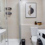 Трёхместный и более (Просторная студия), Апартаменты Aparts Lounge