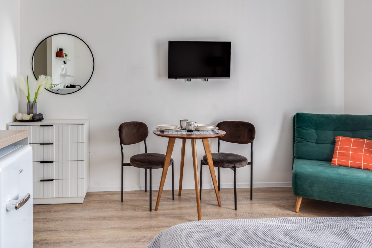 Трёхместный и более (Просторная студия), Апартаменты Aparts Lounge