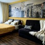 Большая спальная комната с кроватью 160 на 200 см.