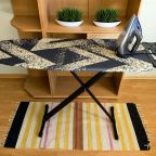 Гладильная доска с утюгом предоставляется бесплатно.