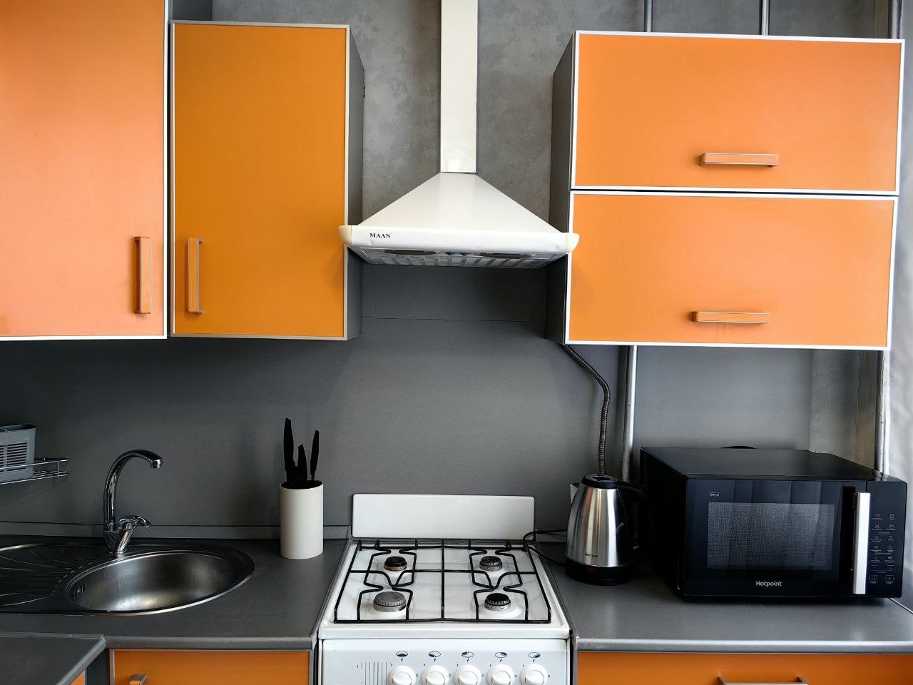 Зона кухни для приготовления пищи.