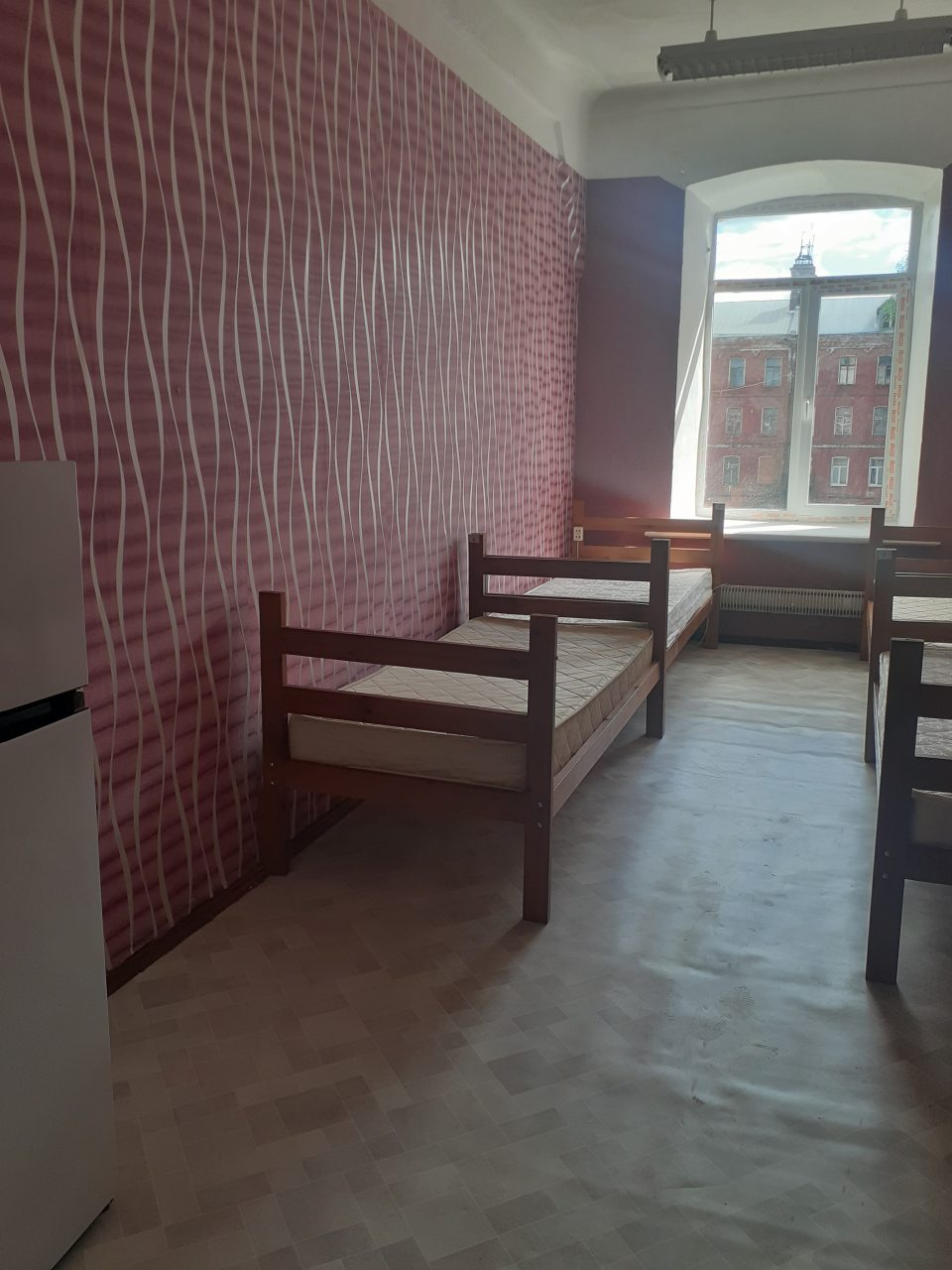 Трёхместный и более, Хостел На Крутом