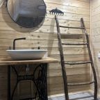 Просторная туалетная комната