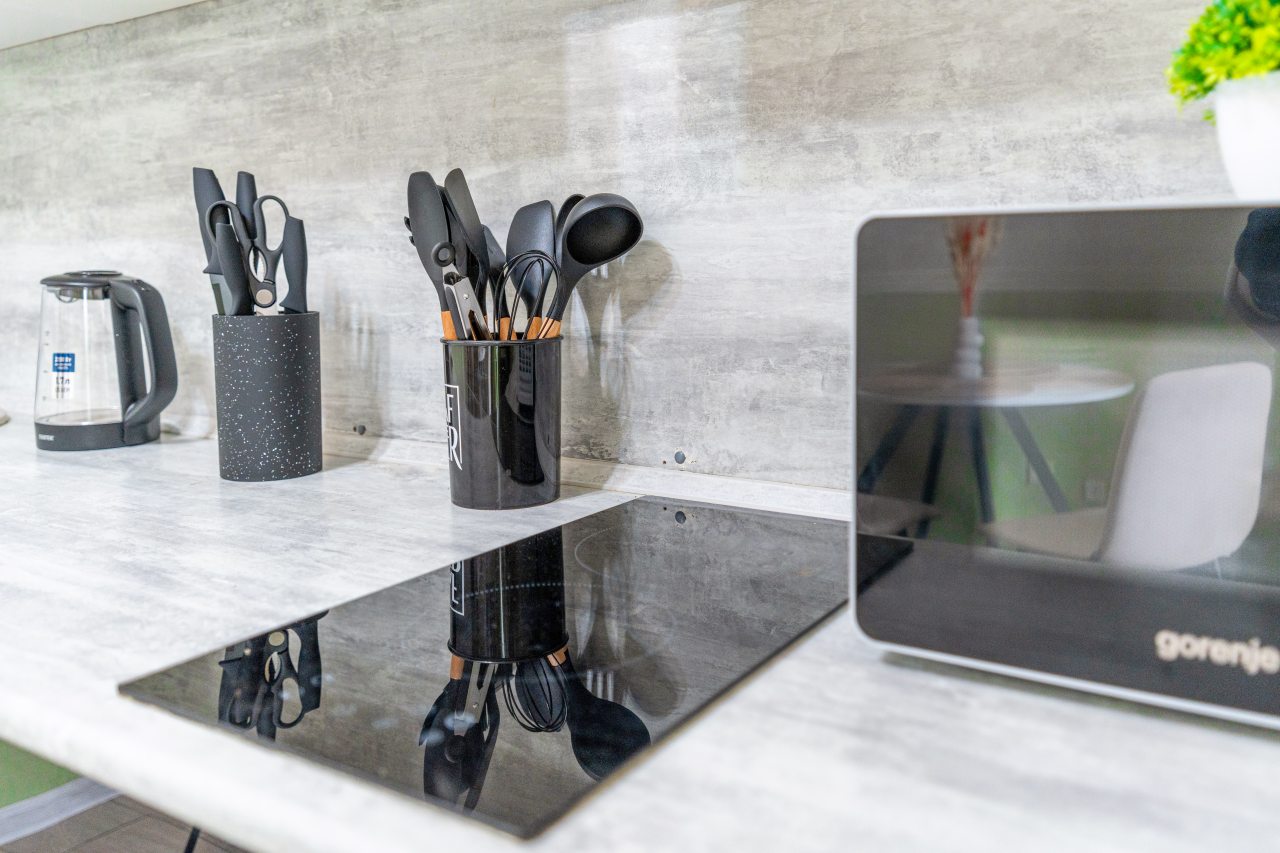 Трёхместный и более (Шикарные Апартаменты В Шаге От Парка Галицкого), Апартаменты Шикарные в шаге от парка Галицкого