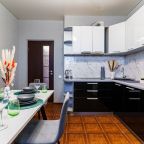 Трёхместный и более (Апартаменты В Минуте От Парка Галицкого), Апартаменты Уютные в минуте от парка Галицкого